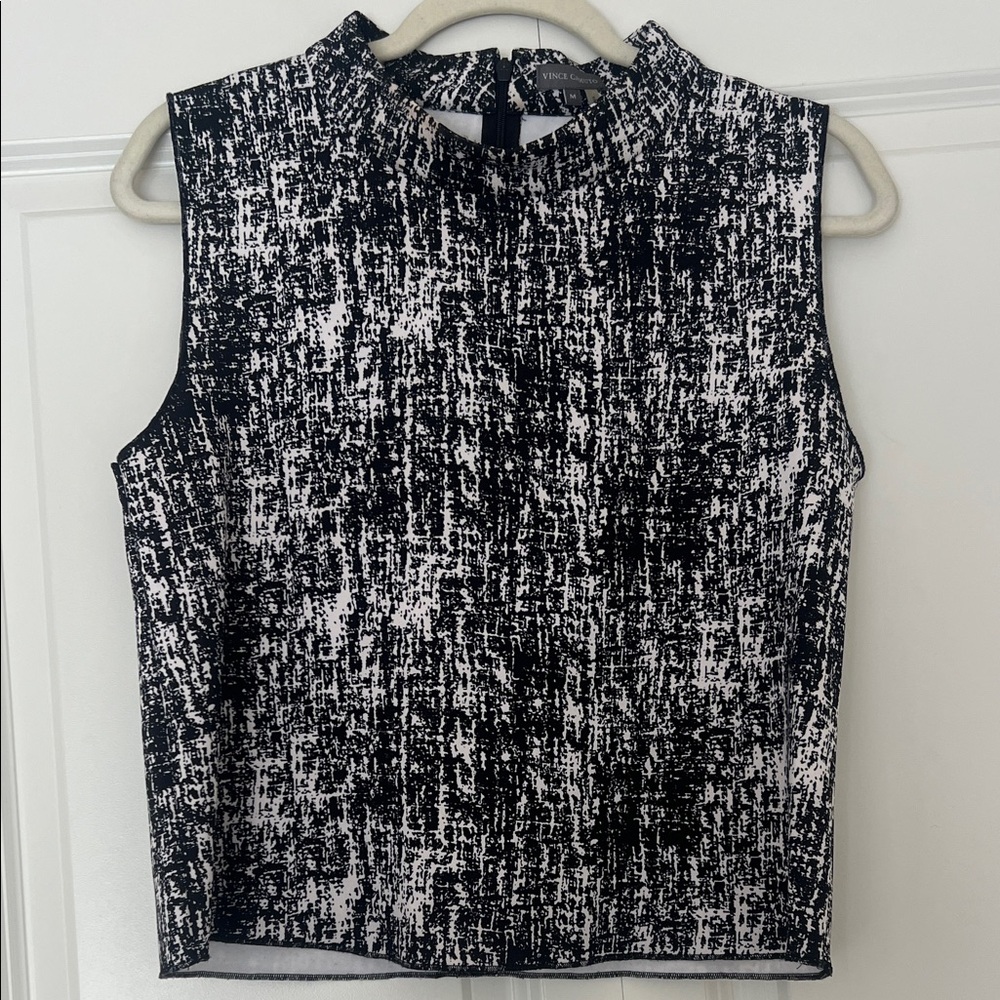 Vince Camuto Black and White Textured Sleeveless Blouse